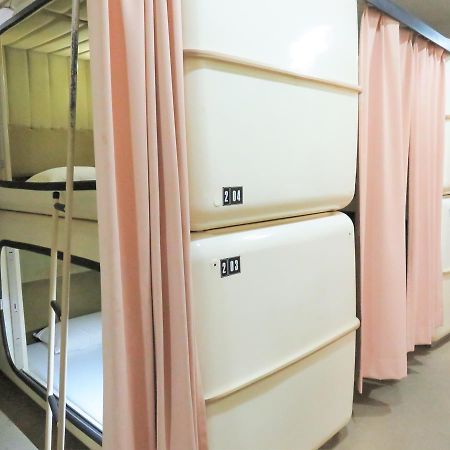 Capsule Hotel Honcho Sendai Eksteriør bilde